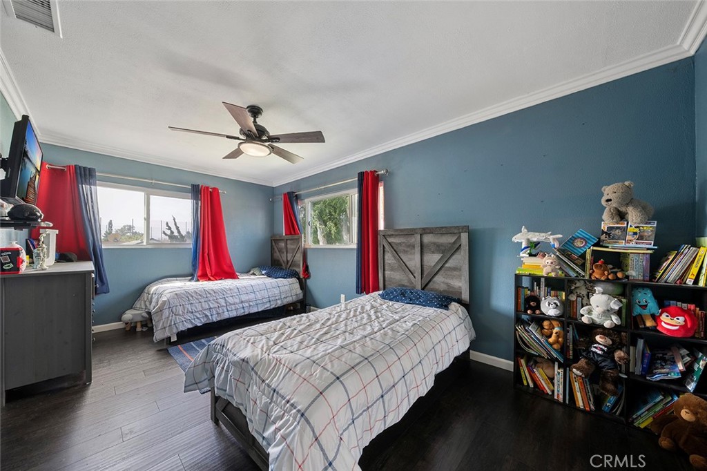 Property photo 32