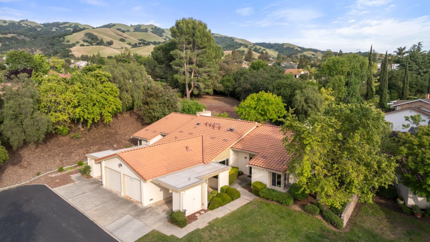 Property photo 44