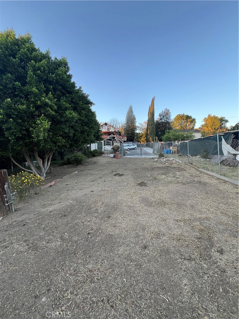 Property photo 37