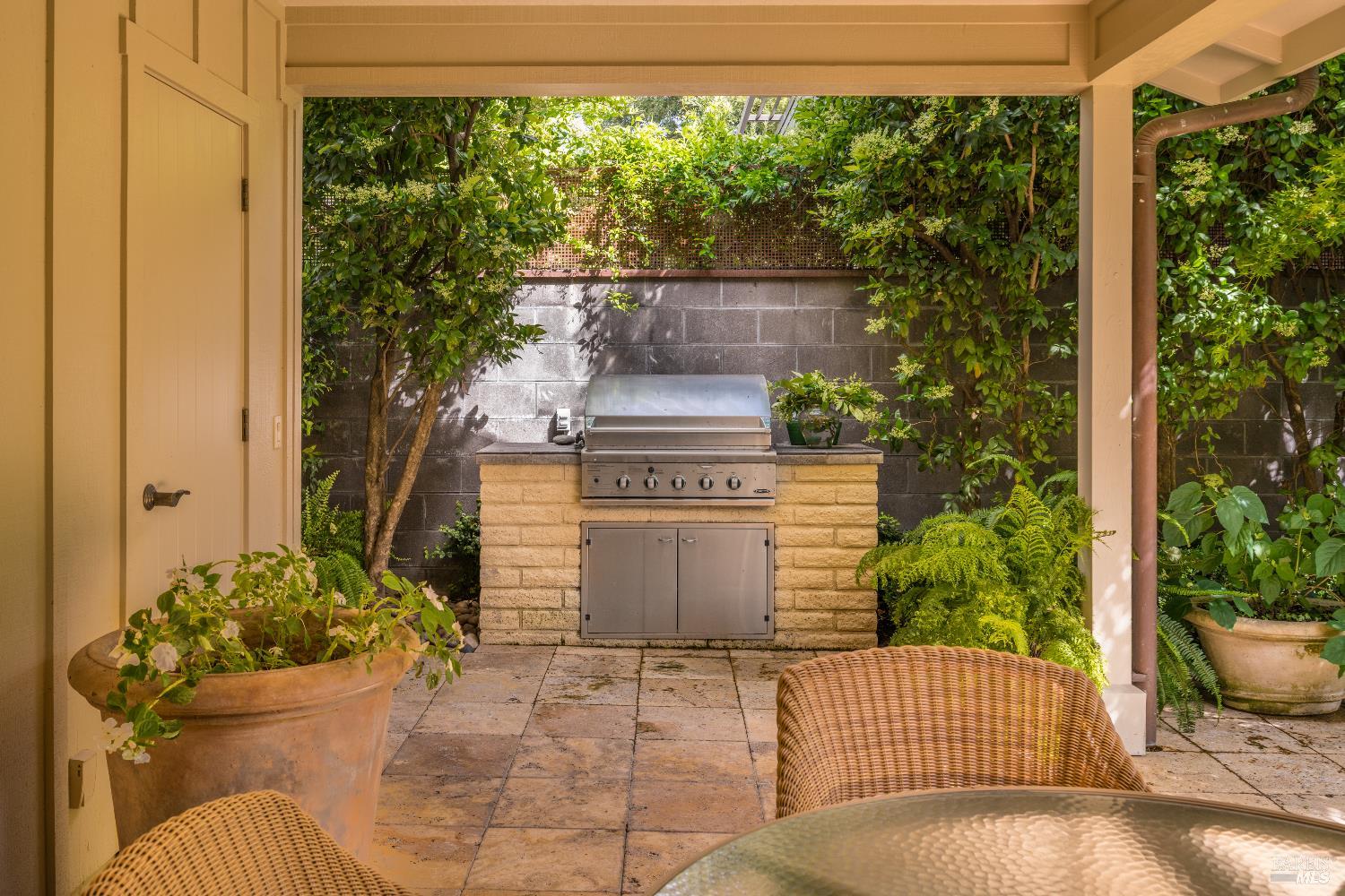 Property photo 37