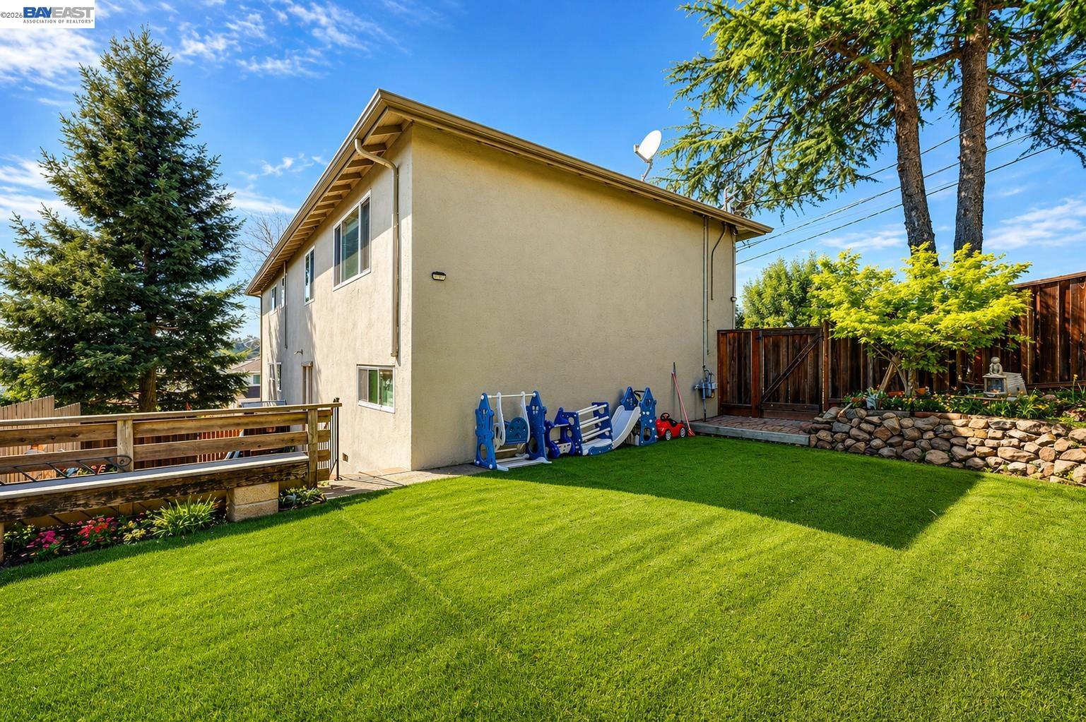 Property photo 28