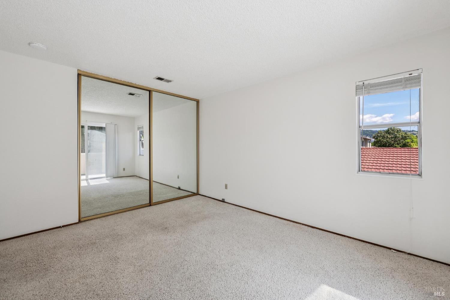 Property photo 50