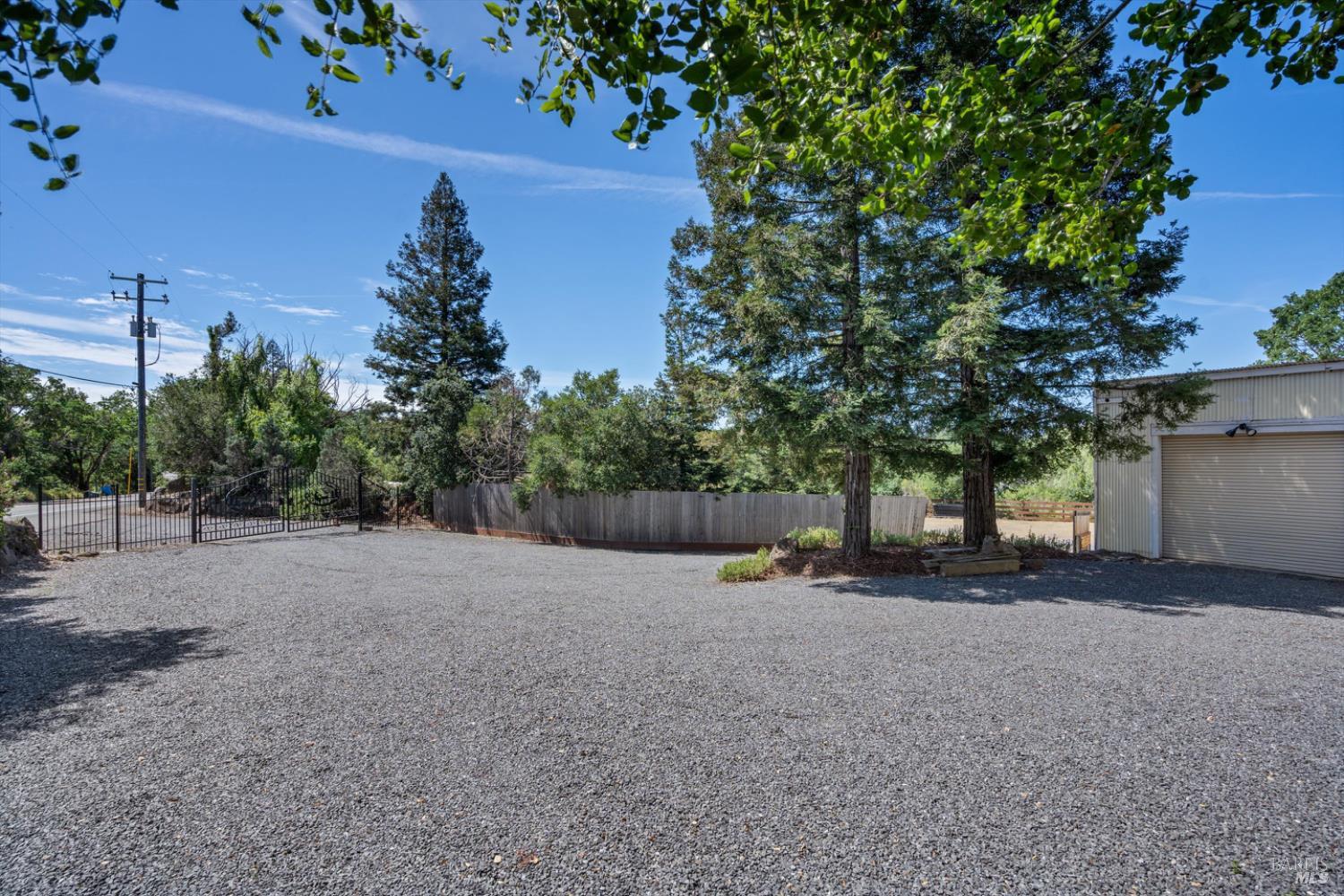 Property photo 51