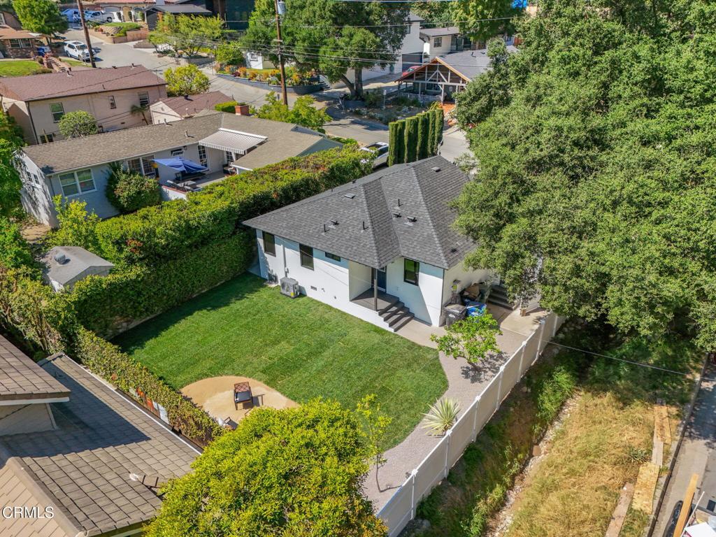 Property photo 33