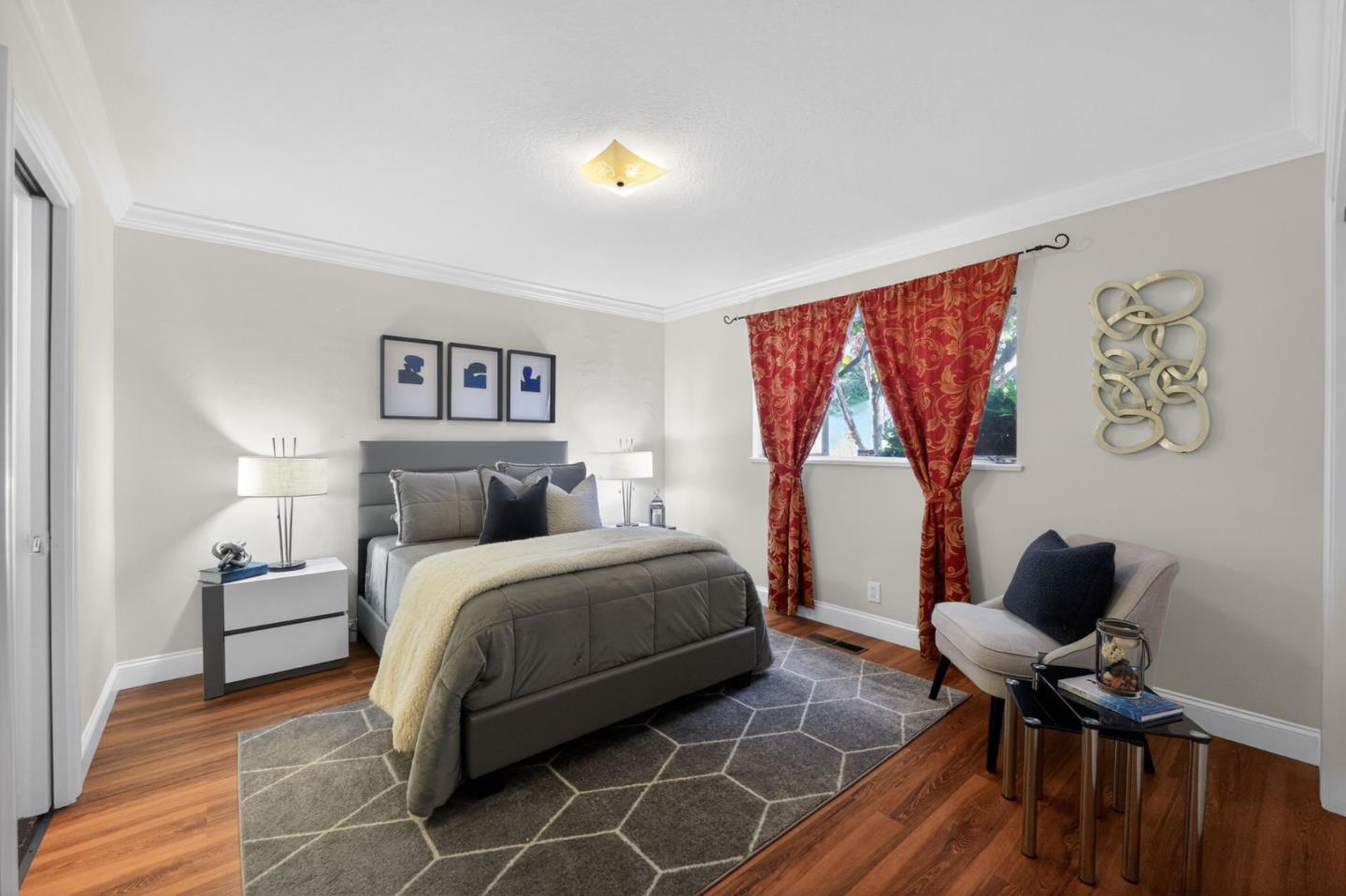 Property photo 38