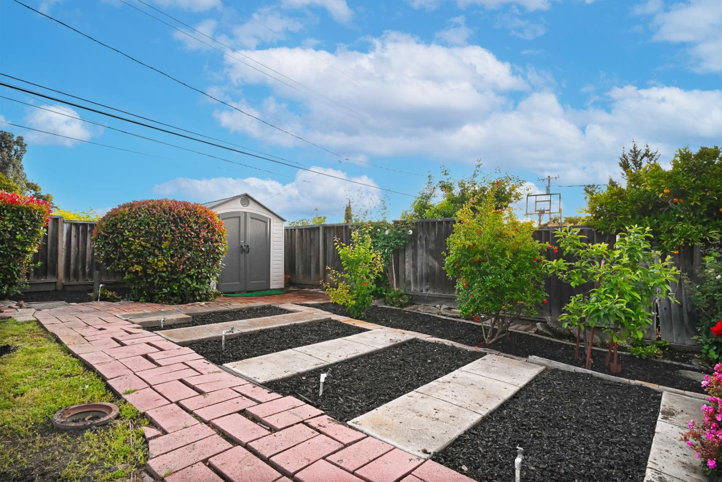 Property photo 35
