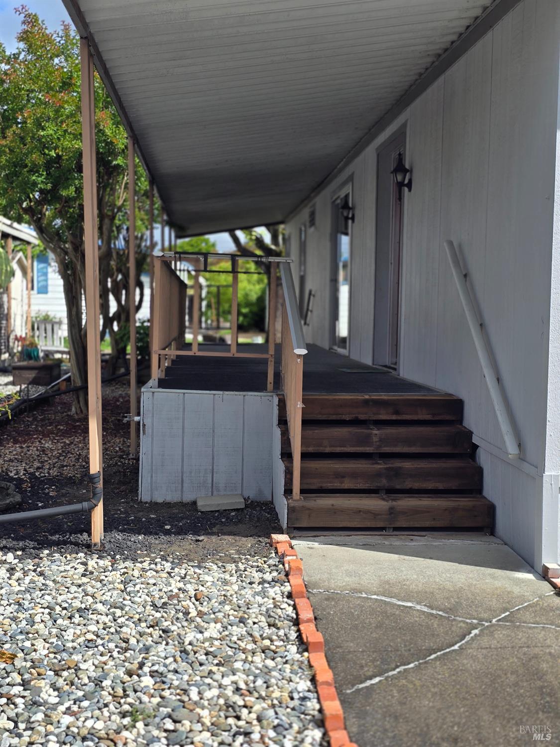 Property photo 28