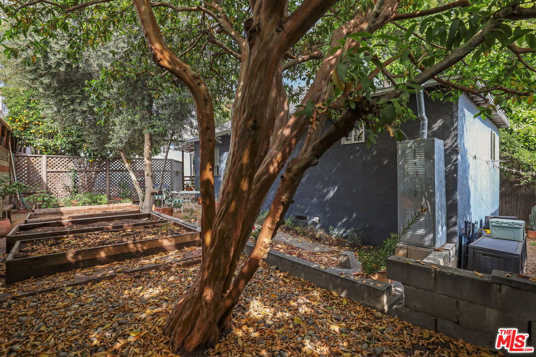 Property photo 31