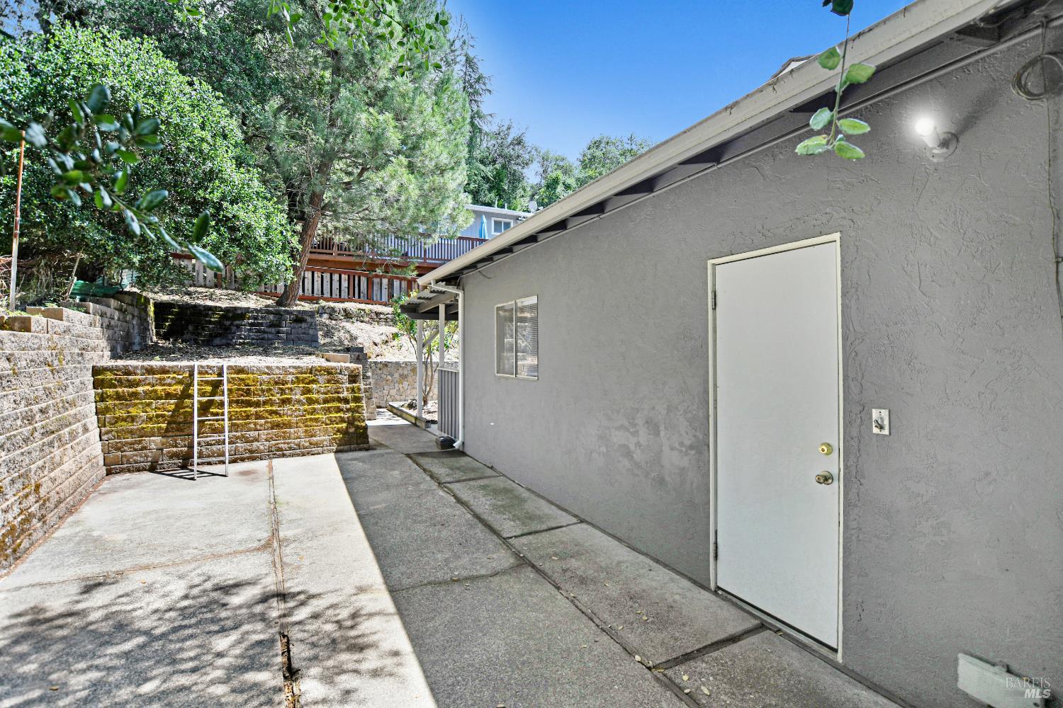 Property photo 28