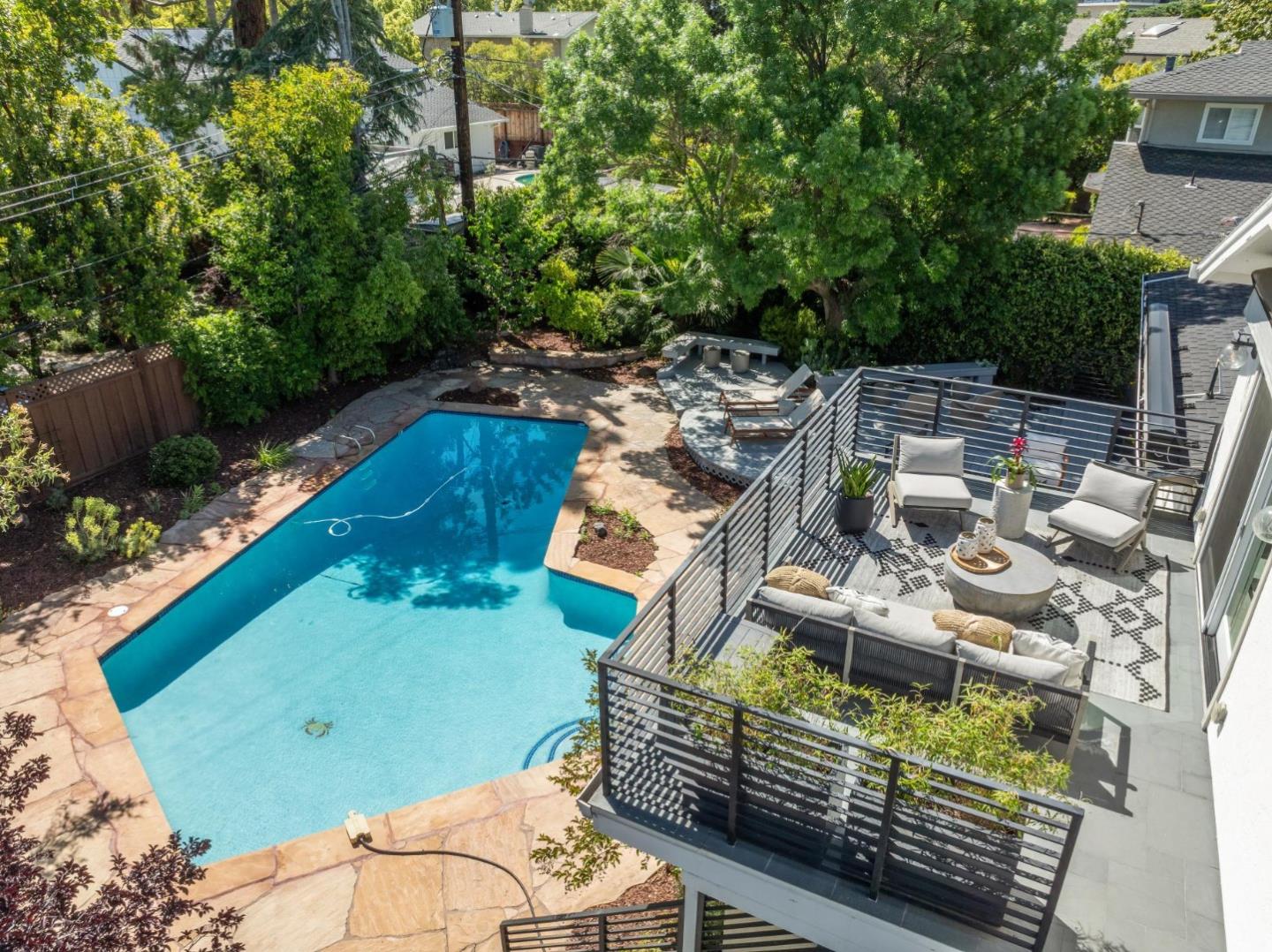 Property photo 37