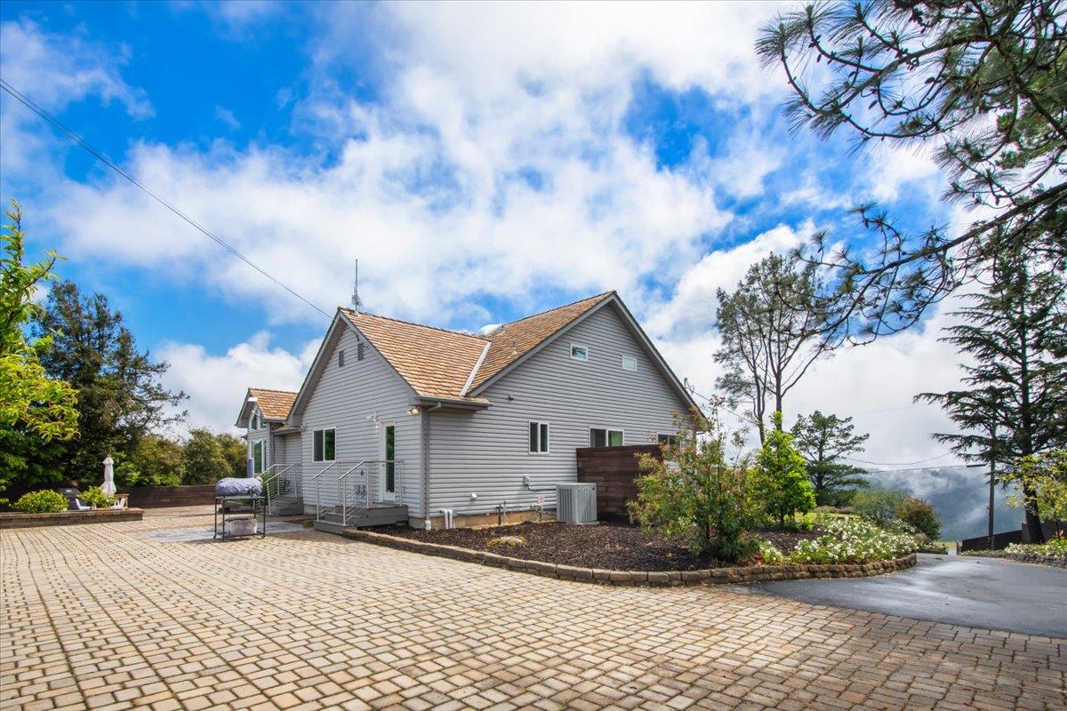 Property photo 35