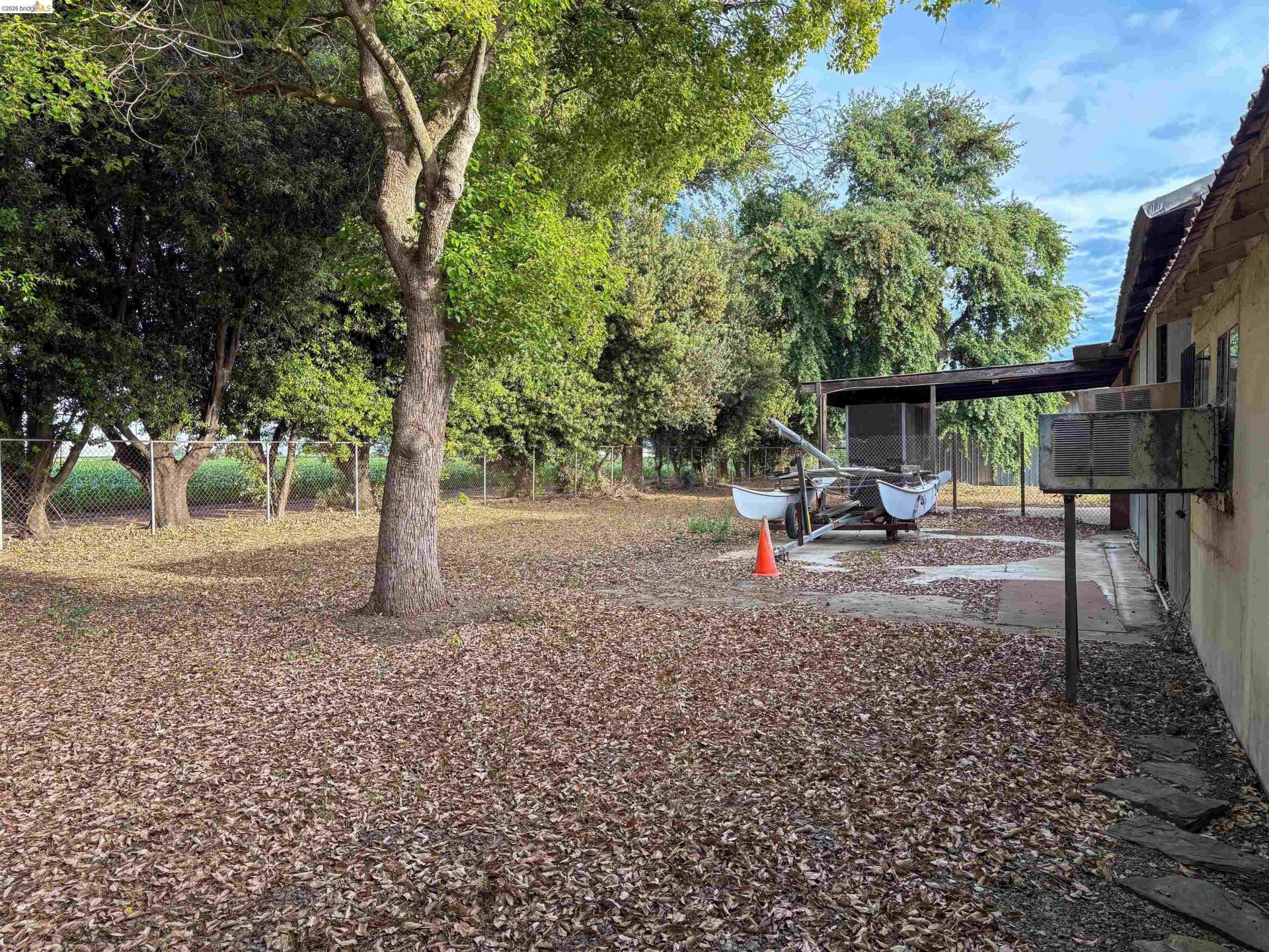 Property photo 25