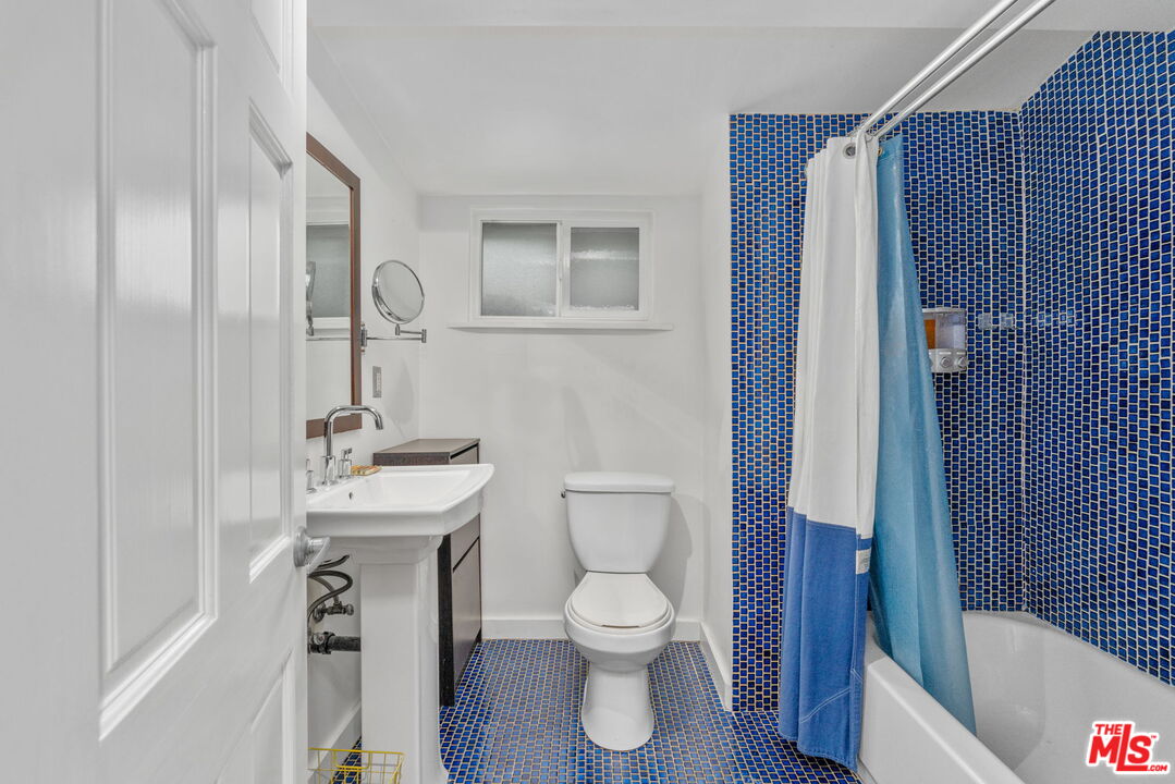 Property photo 23