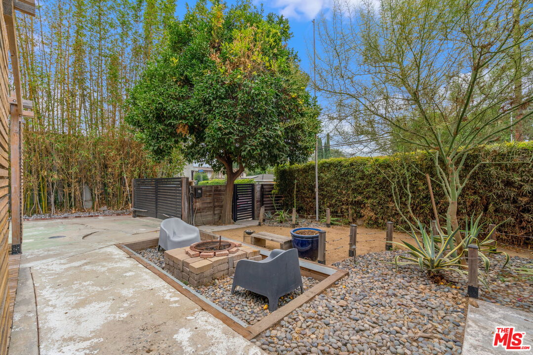 Property photo 43
