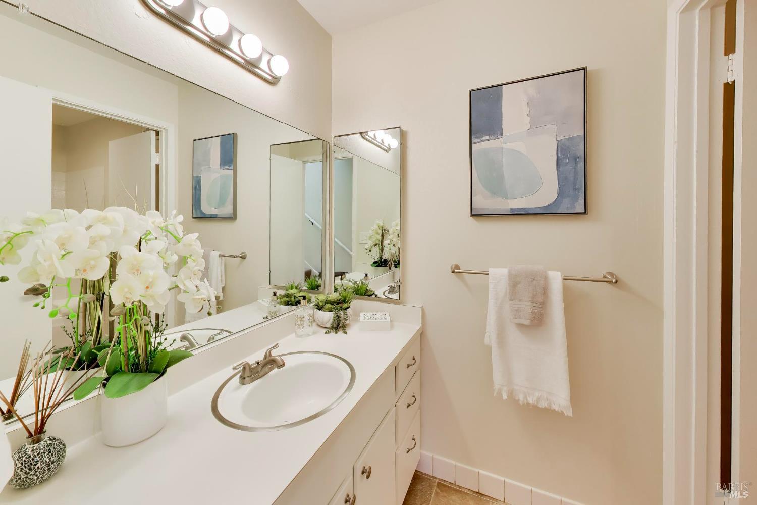 Property photo 44