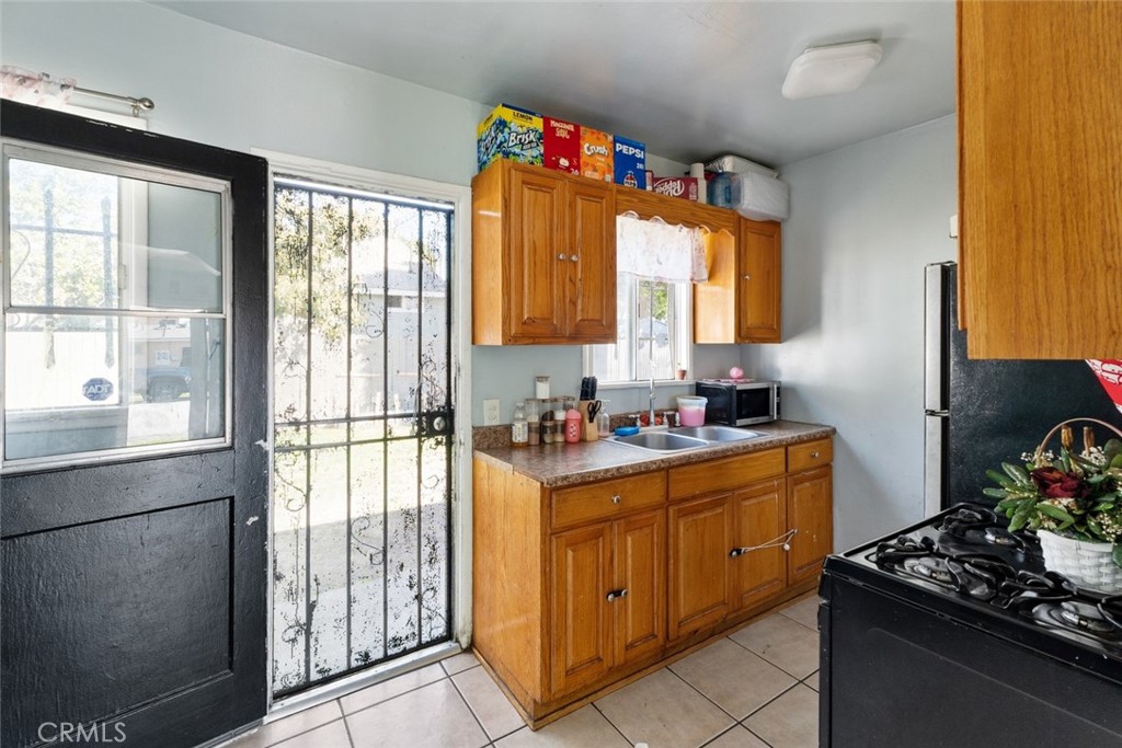 Property photo 25