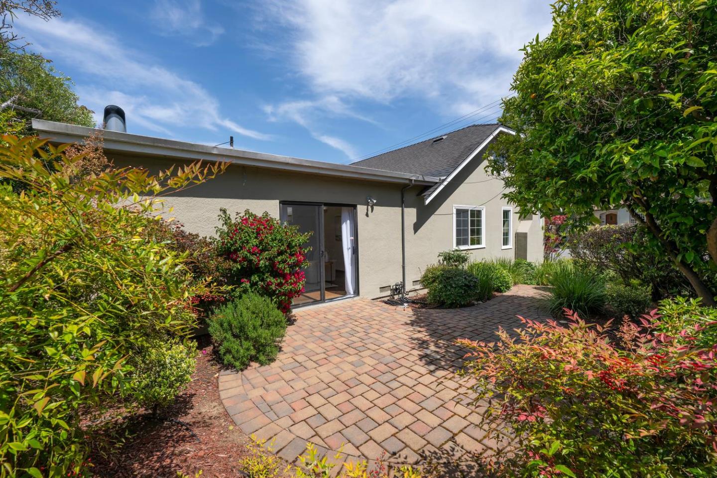 Property photo 32
