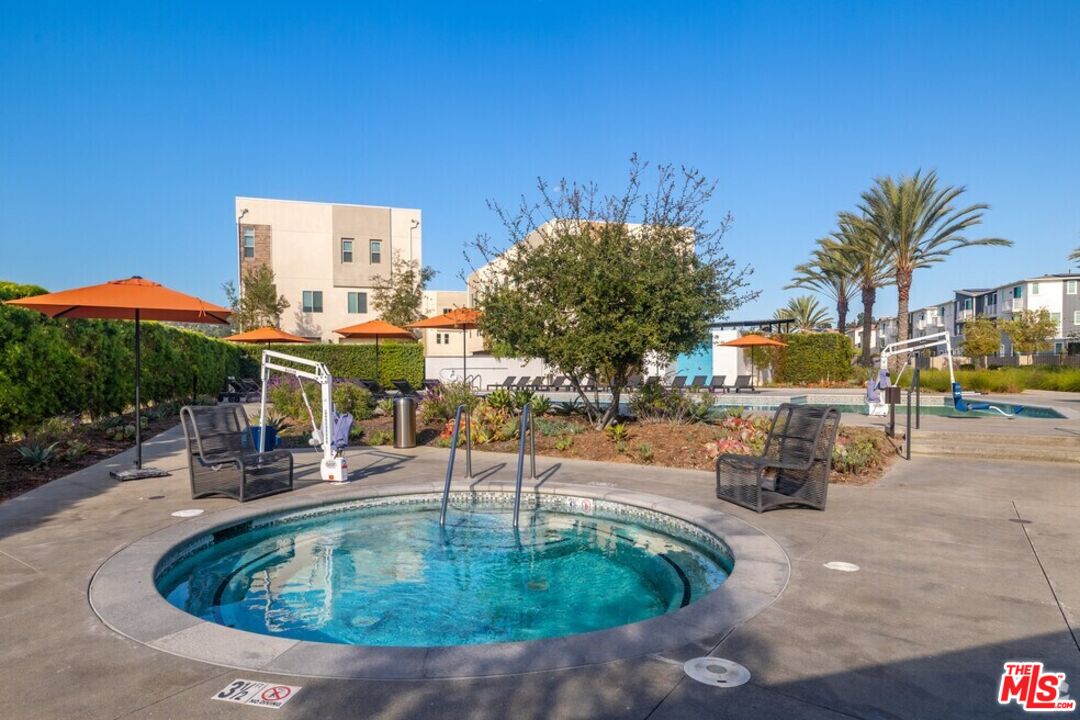 Property photo 44