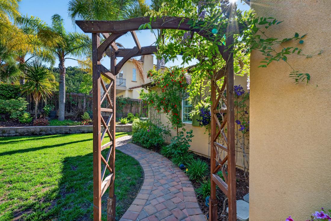 Property photo 37