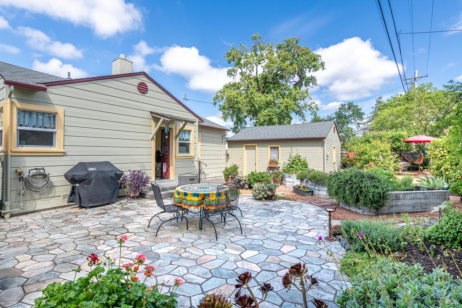 Property photo 14