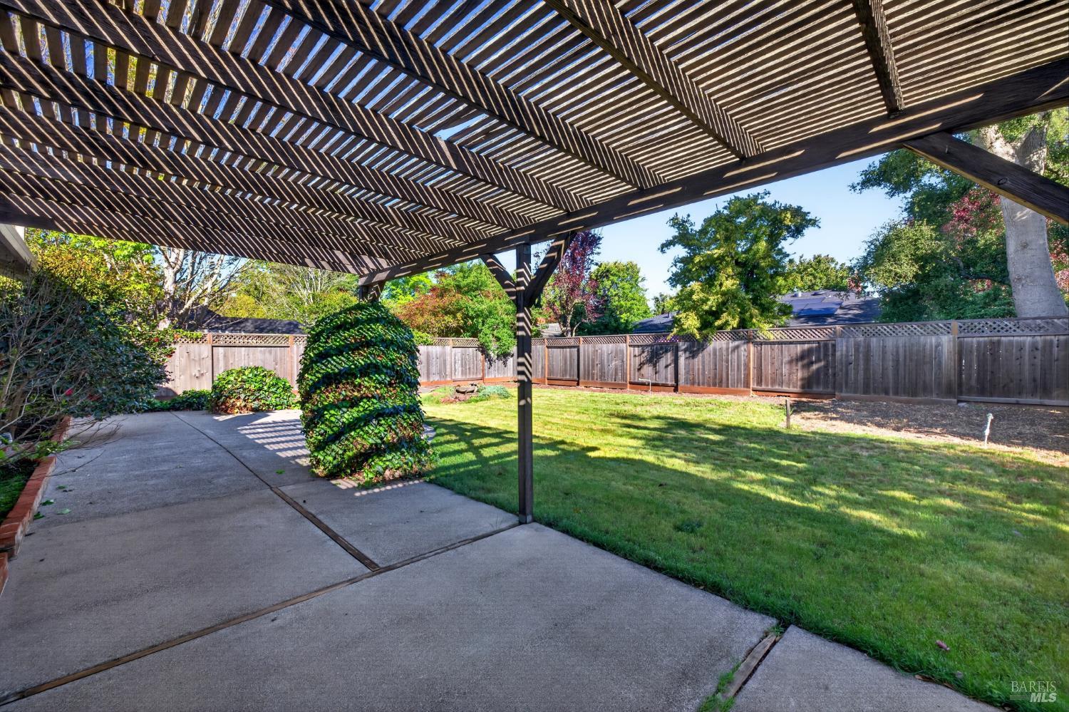 Property photo 35
