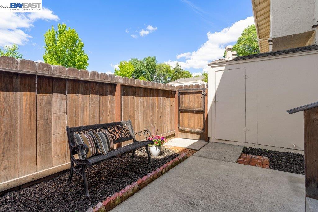 Property photo 28