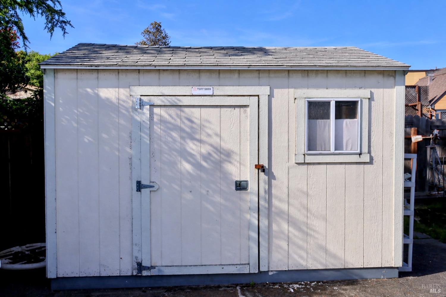 Property photo 43