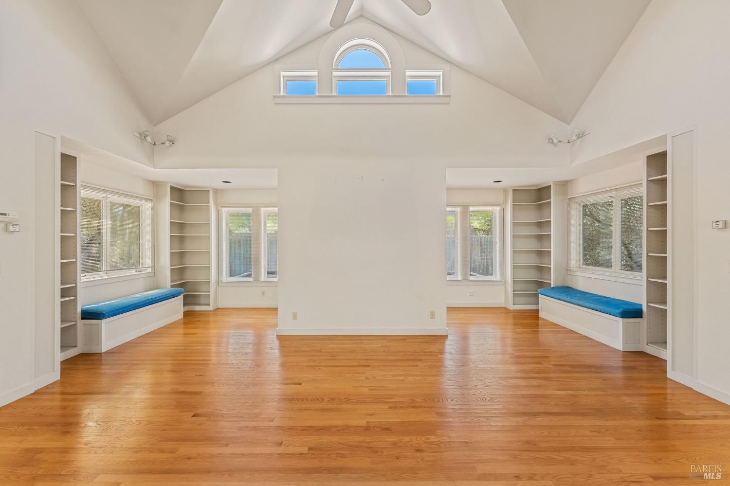 Property photo 38