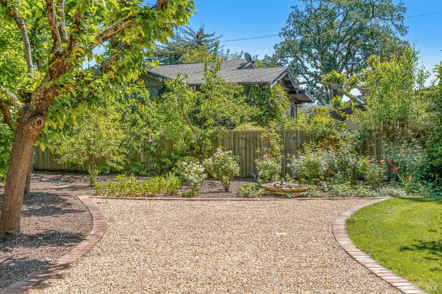 Property photo 46