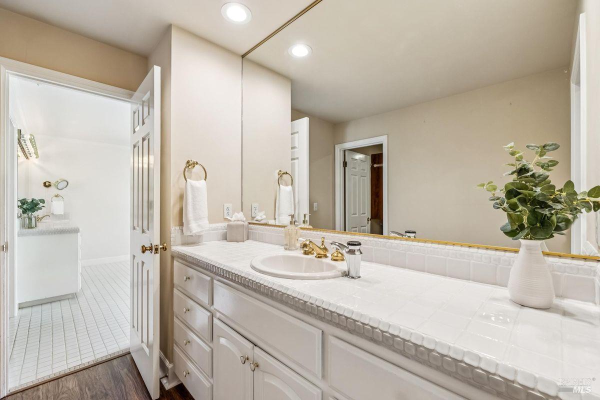 Property photo 50