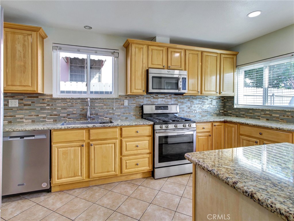 Property photo 24