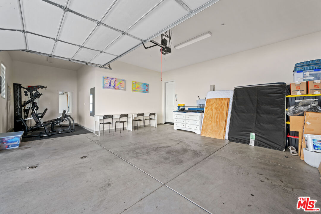 Property photo 24