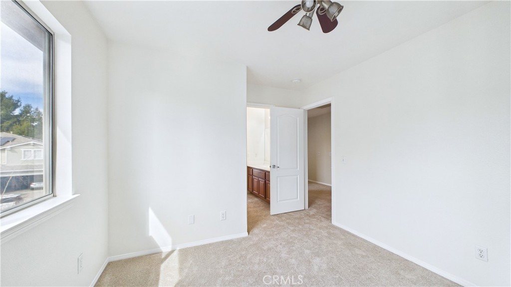 Property photo 50