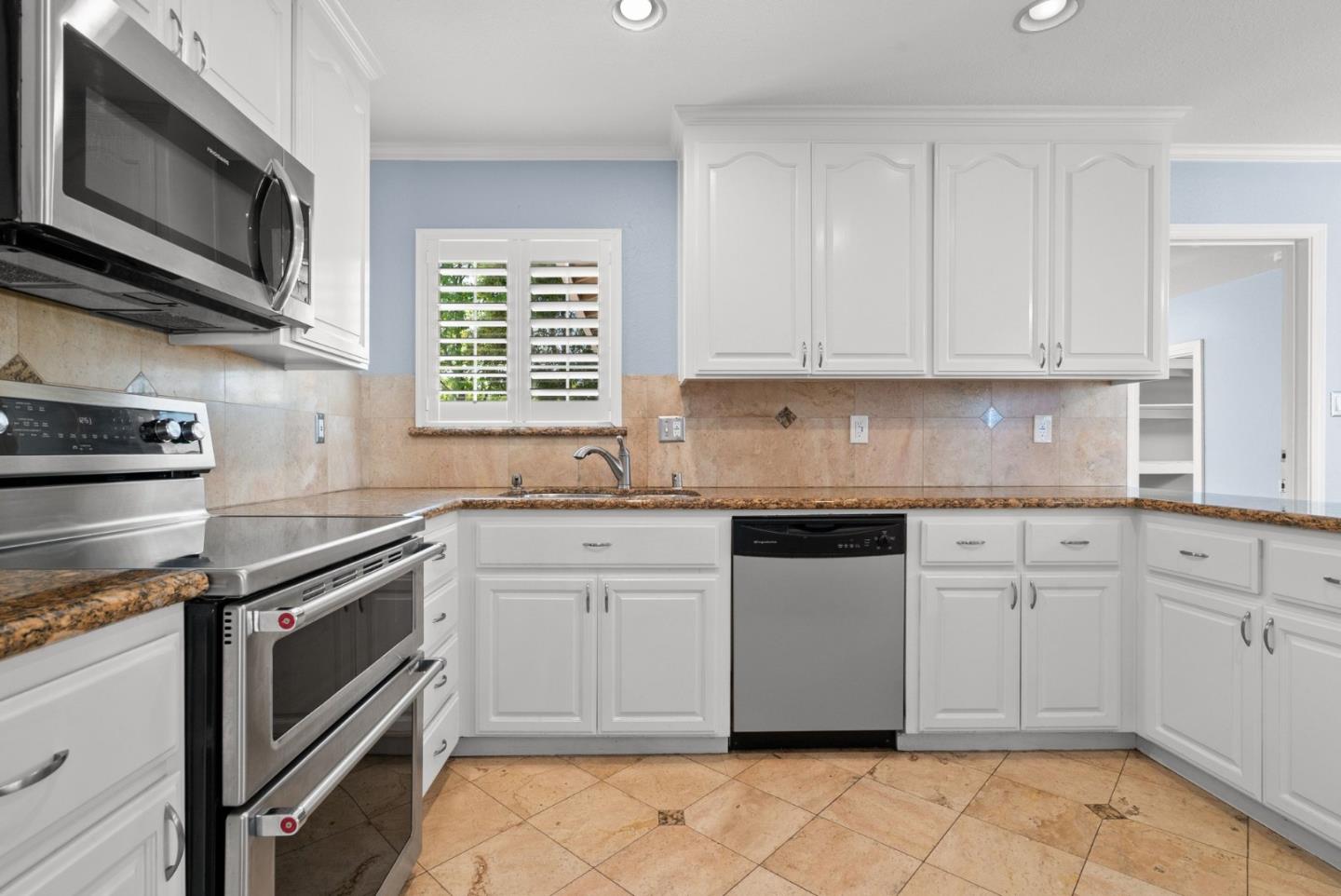 Property photo 17