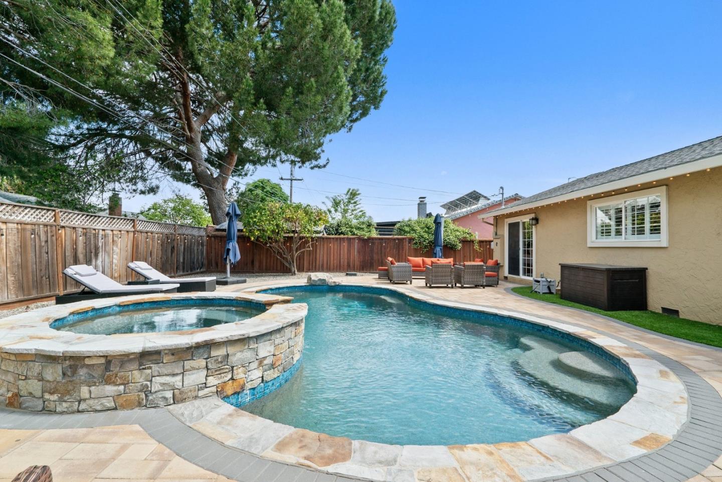 Property photo 44