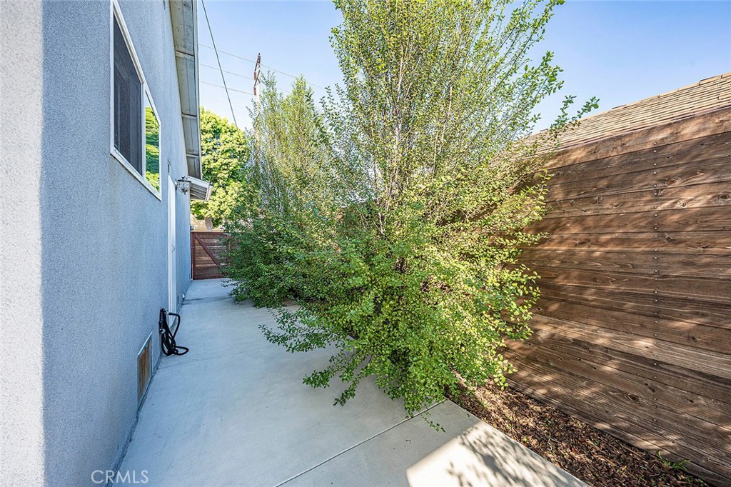 Property photo 43