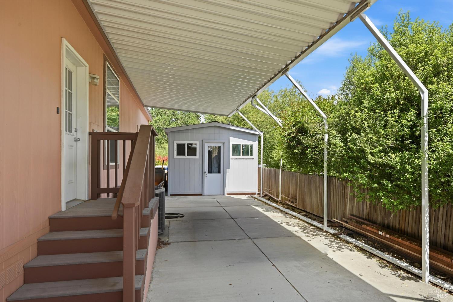 Property photo 24
