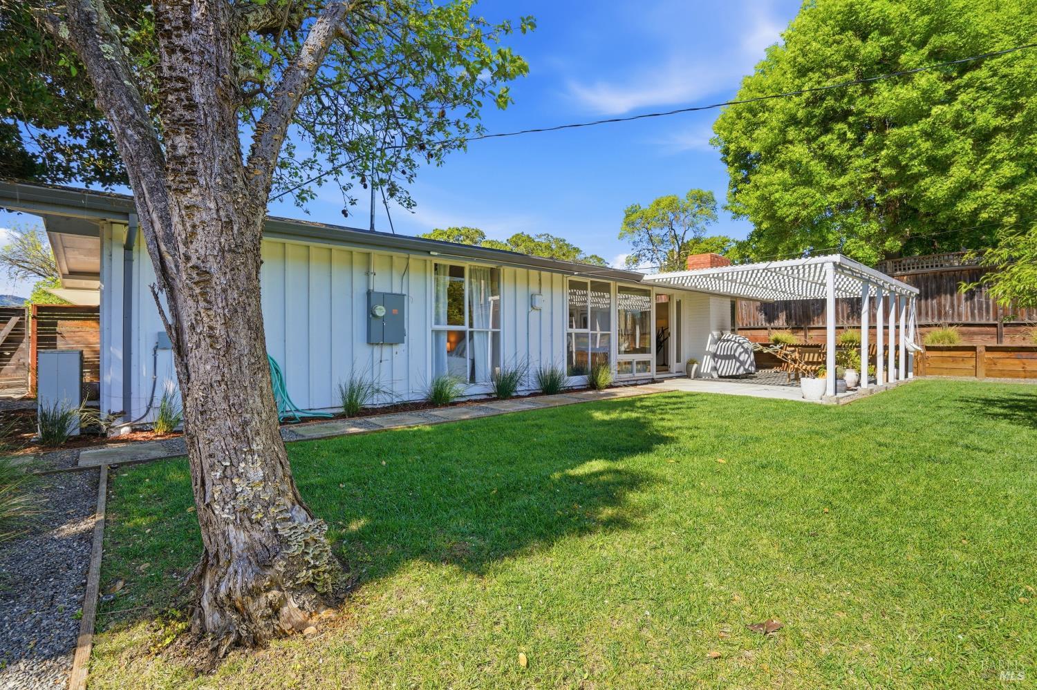 Property photo 38
