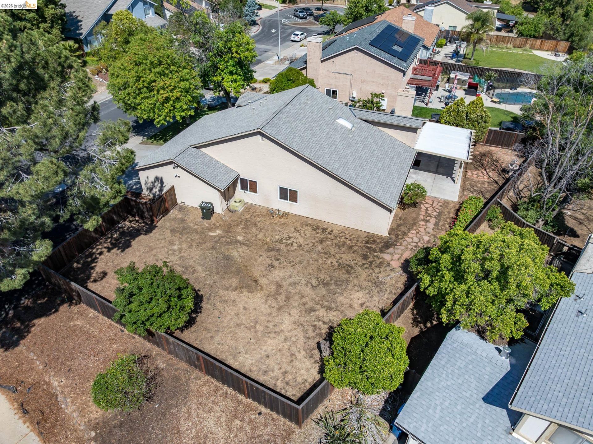 Property photo 35