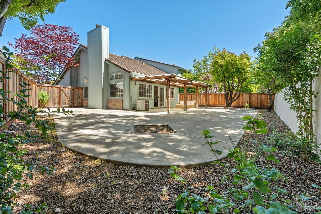 Property photo 8