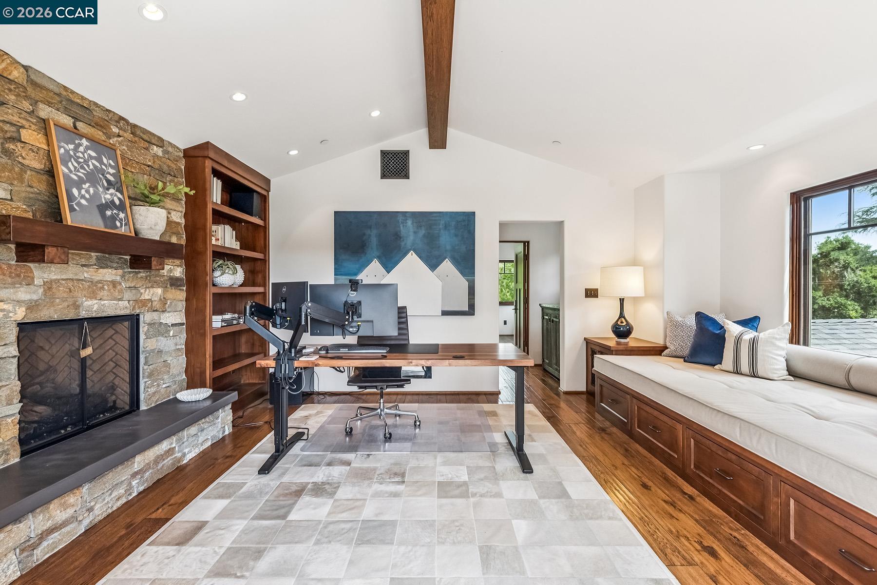 Property photo 44