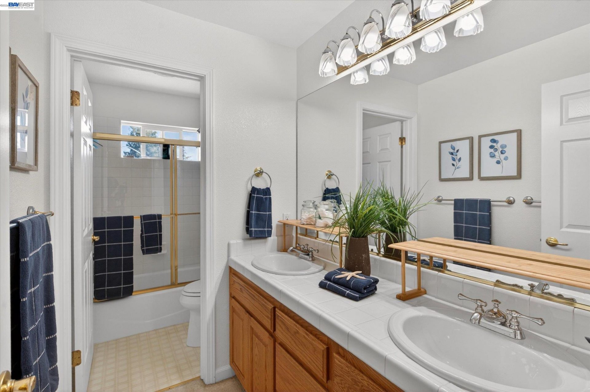 Property photo 44
