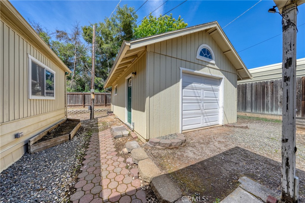Property photo 43
