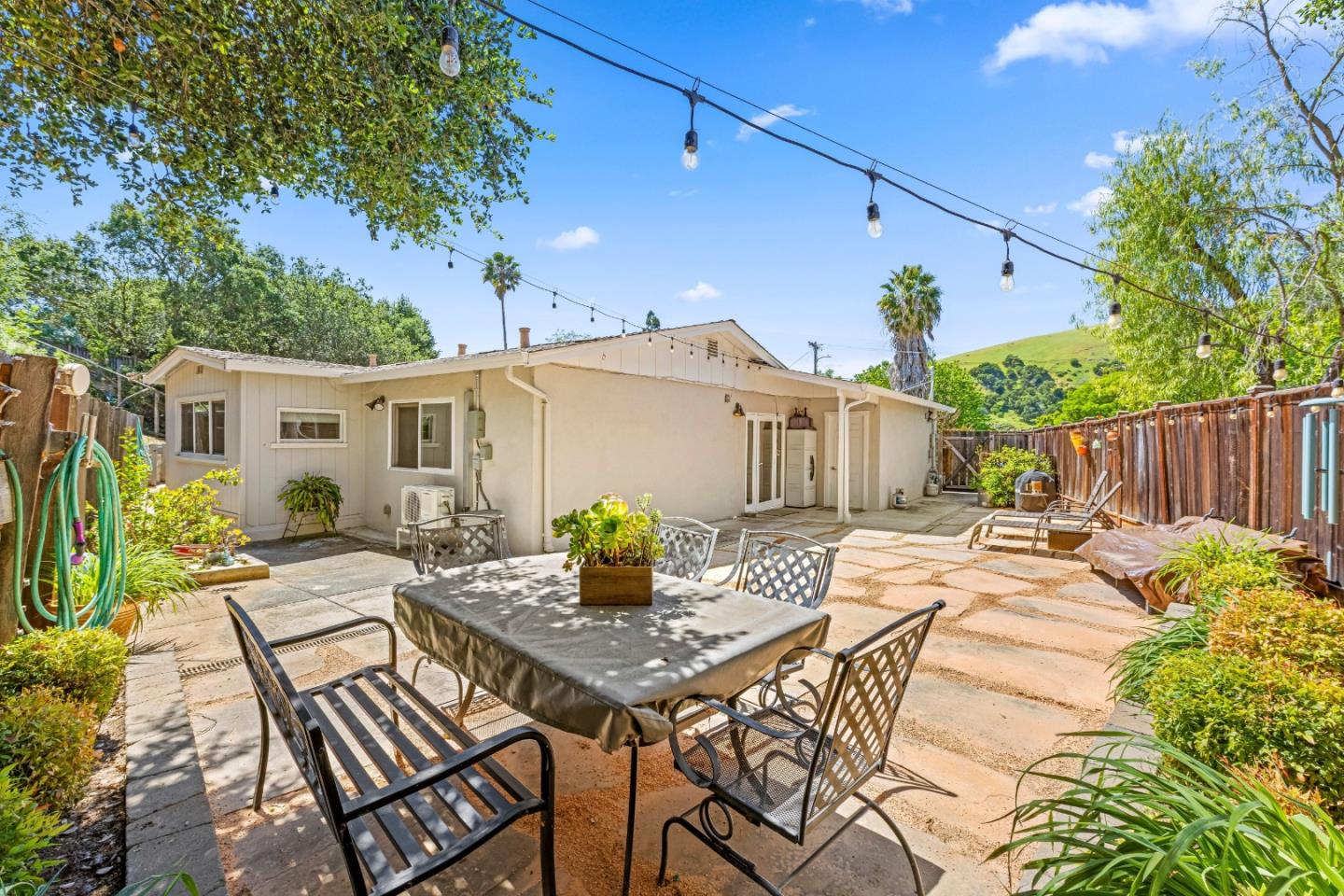 Property photo 32