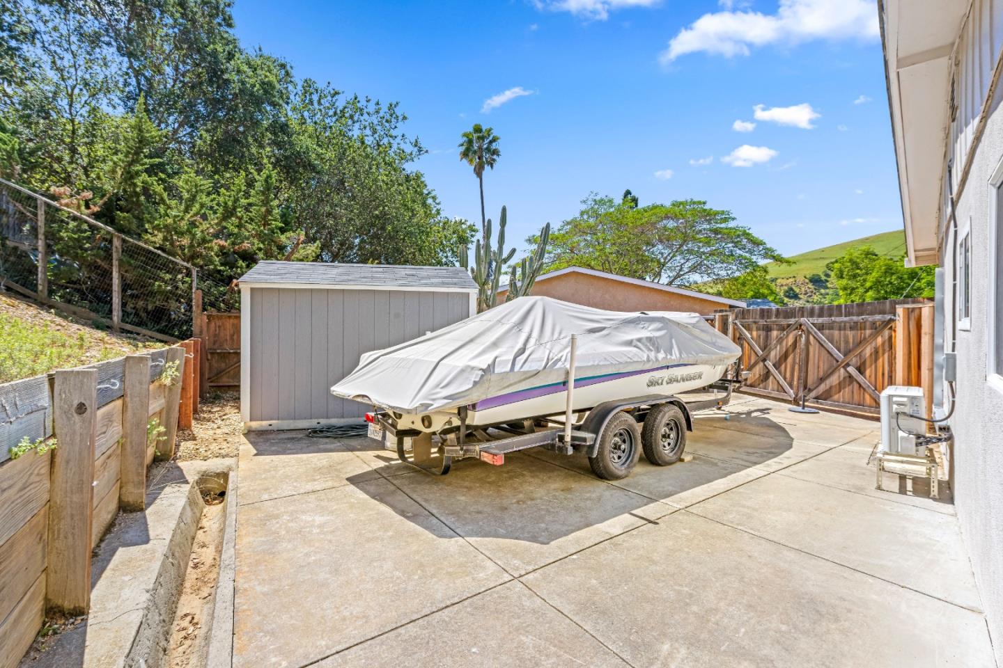 Property photo 33