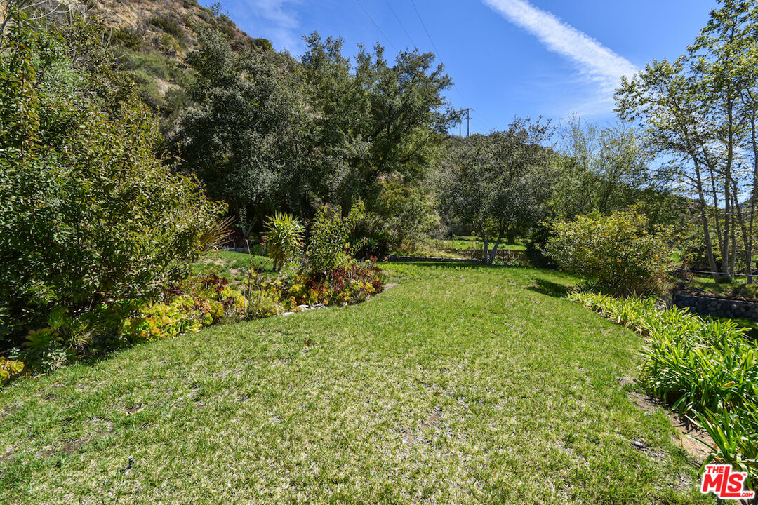 Property photo 28