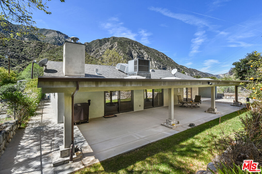 Property photo 31