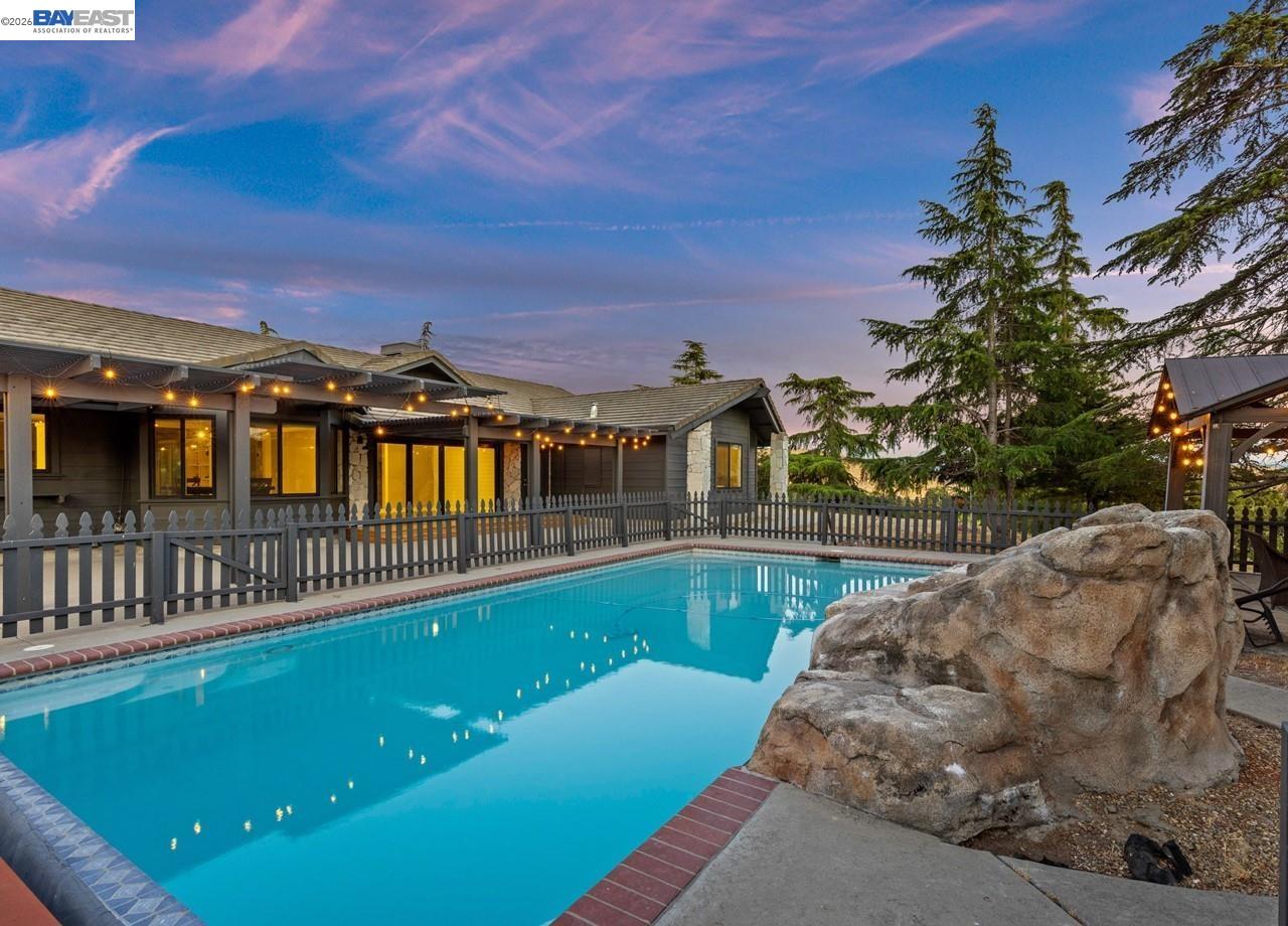 Property photo 42