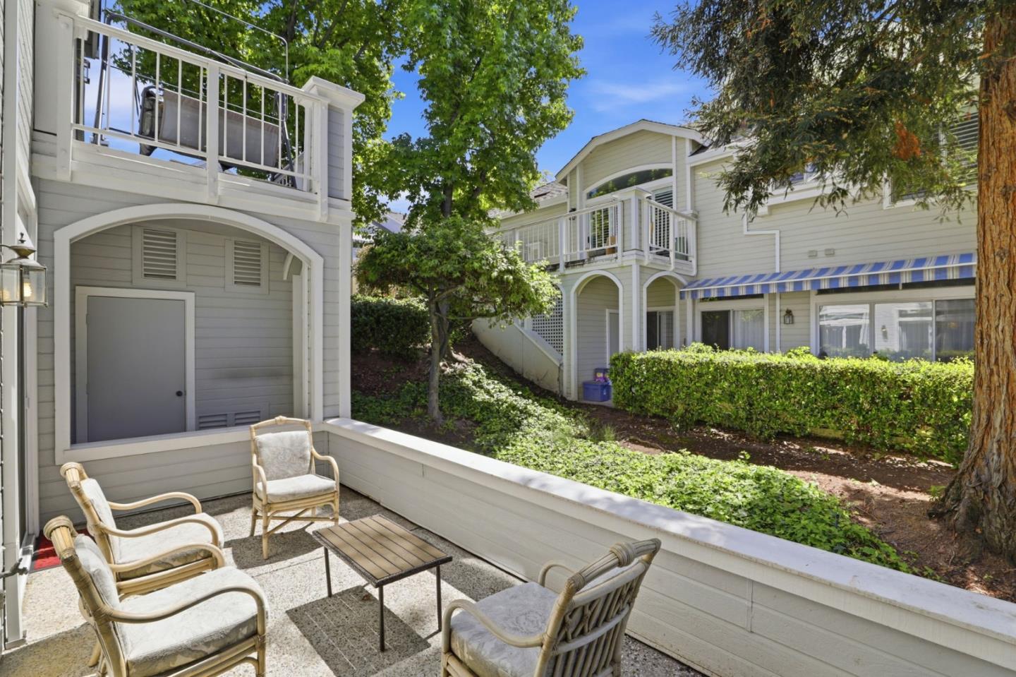 Property photo 33