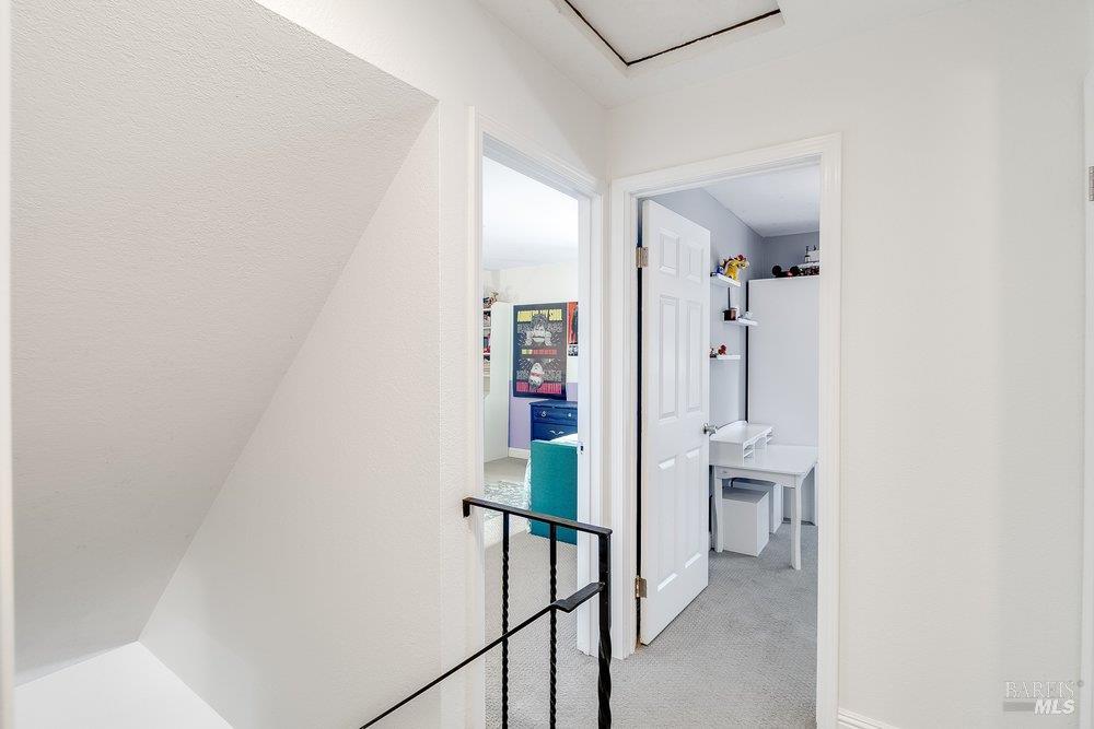 Property photo 32
